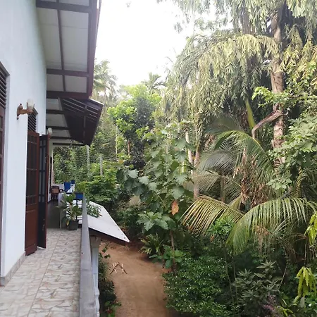 Hostal Piumi House Dikwella Sur Exterior foto