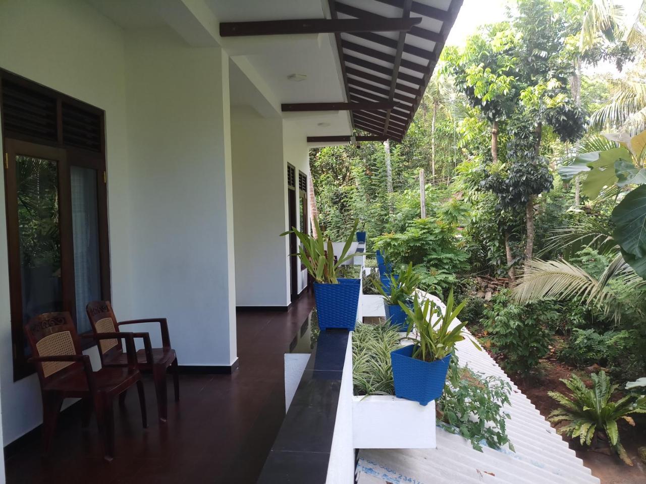Piumi House